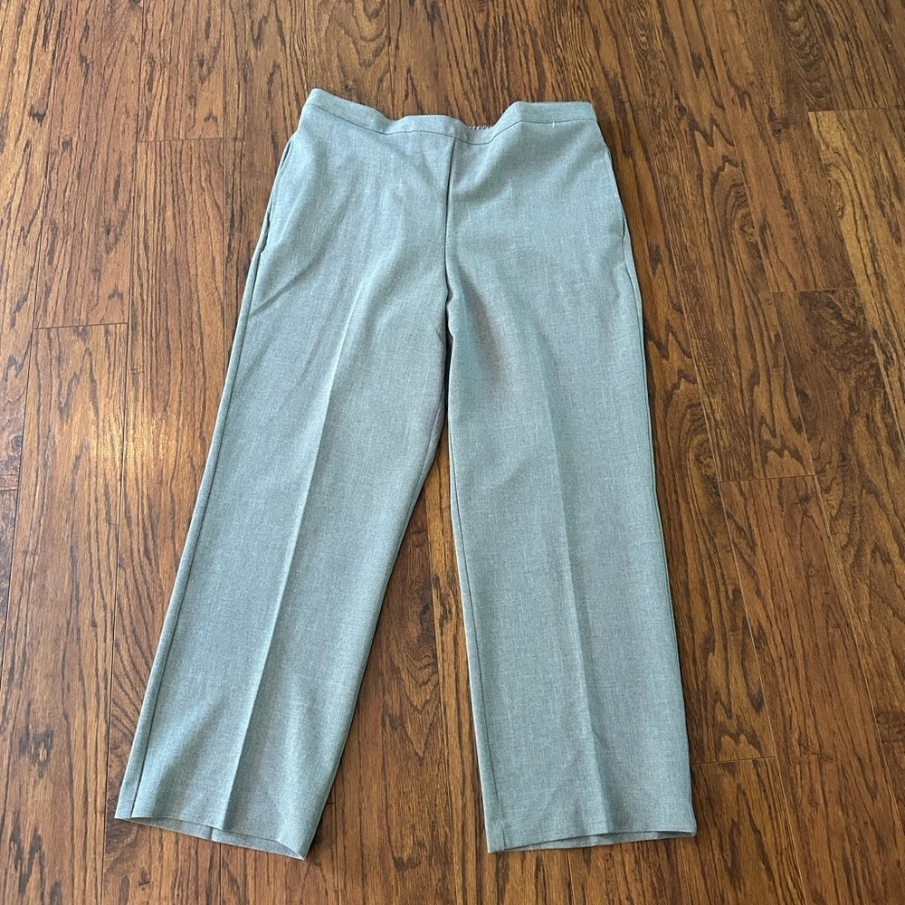 Alfred Dunner Gray Classic Trousers for Professional Wear